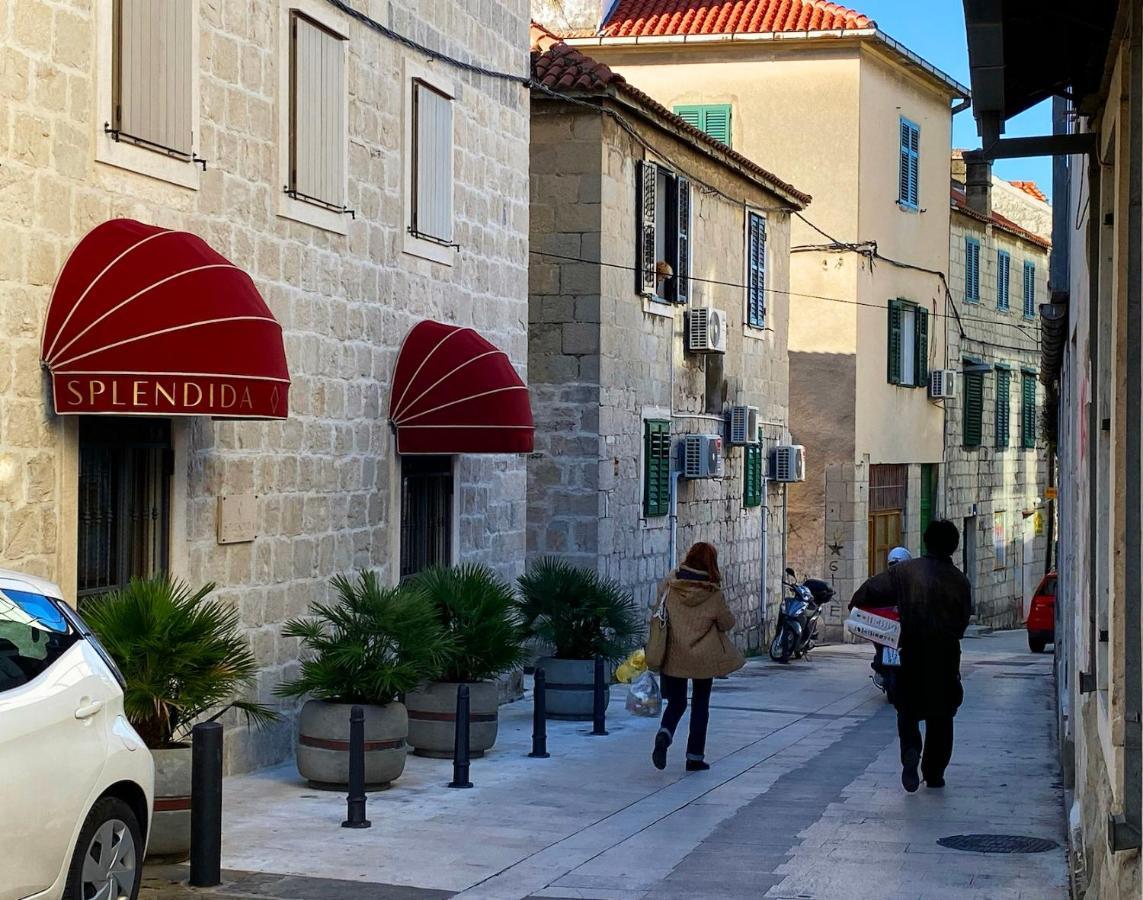 Apartamento estudio de 18 m² en Split Centro, con 1 baño privado. Exterior foto