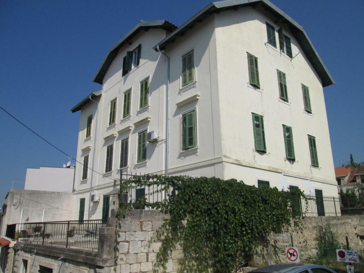 Apartamento estudio de 18 m² en Split Centro, con 1 baño privado. Exterior foto
